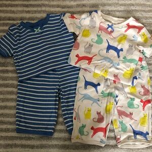 Mini Boden 2 sets of girls pajamas, shorts and tee, size 5, good condition